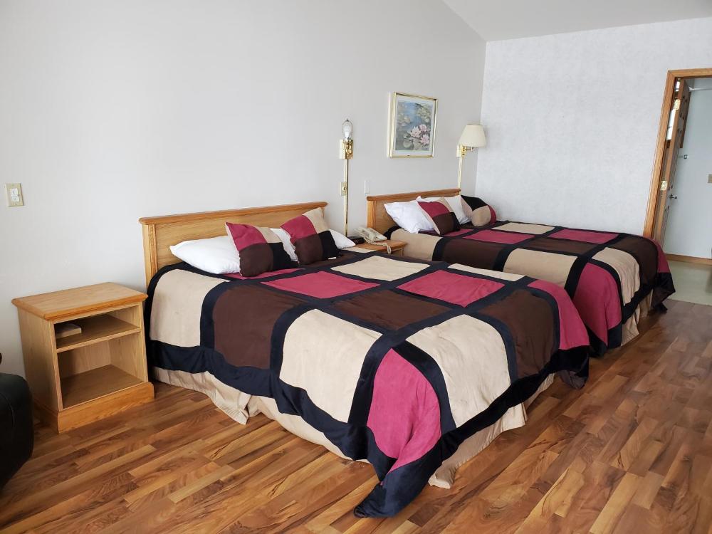 Queen Room - Disability Access