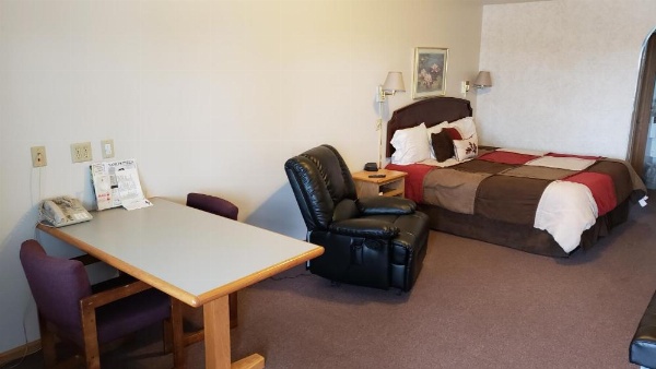 Bryan Inn image 15